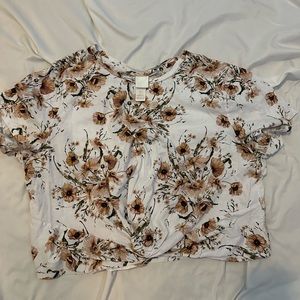 H&M crop tee with knot front